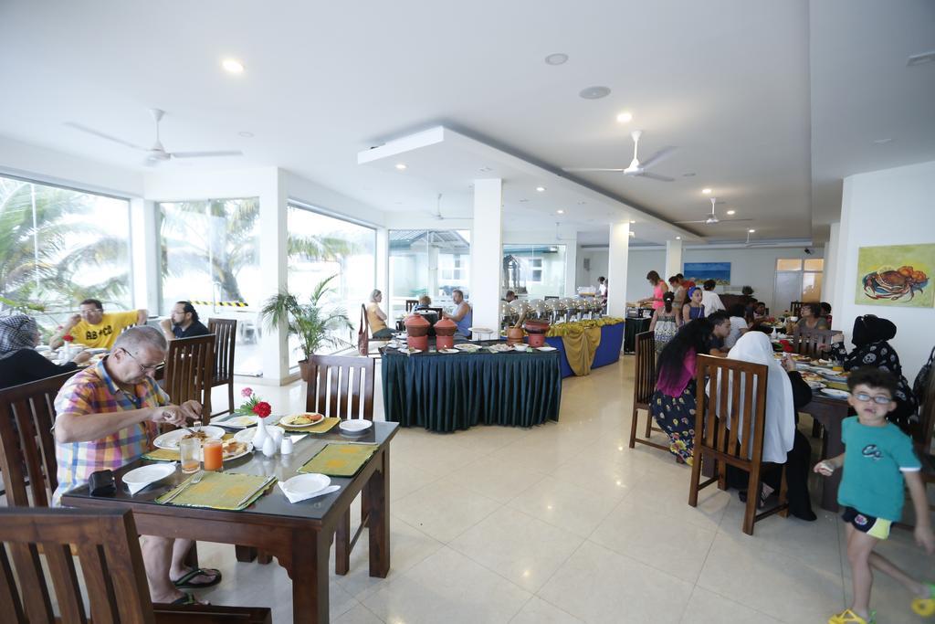 Hikkaduwa Beach Hotel Exteriér fotografie
