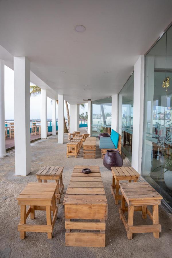 Hikkaduwa Beach Hotel Exteriér fotografie